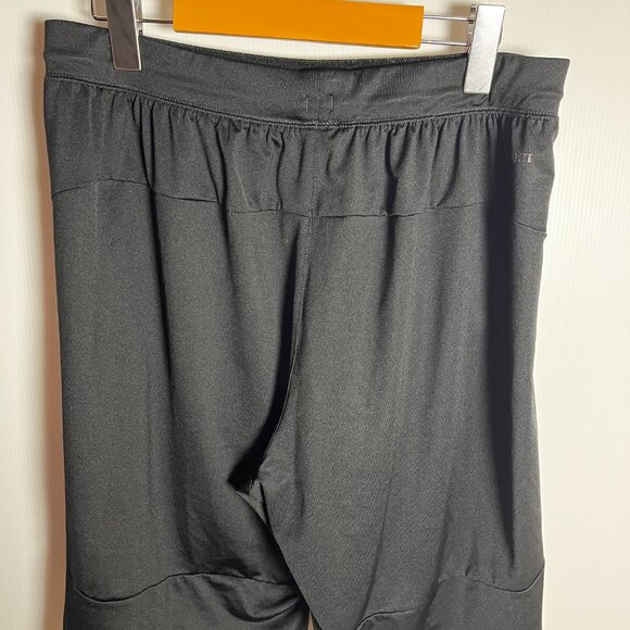 Adidas Climalite Shorts - Picture 2 of 3